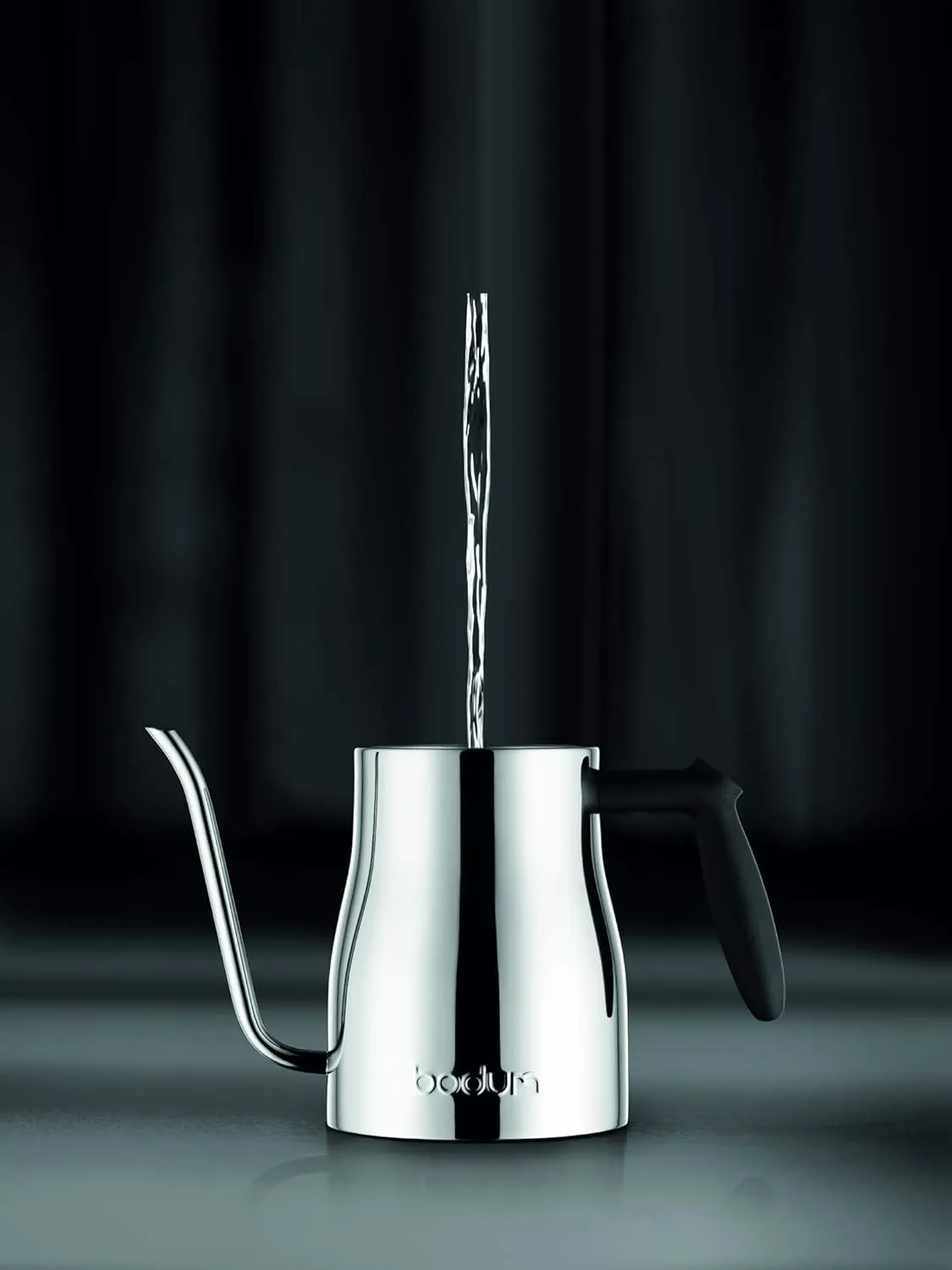 Bodum Bistro Gooseneck Stovetop Water Kettle, Chrome, 34 Ounce