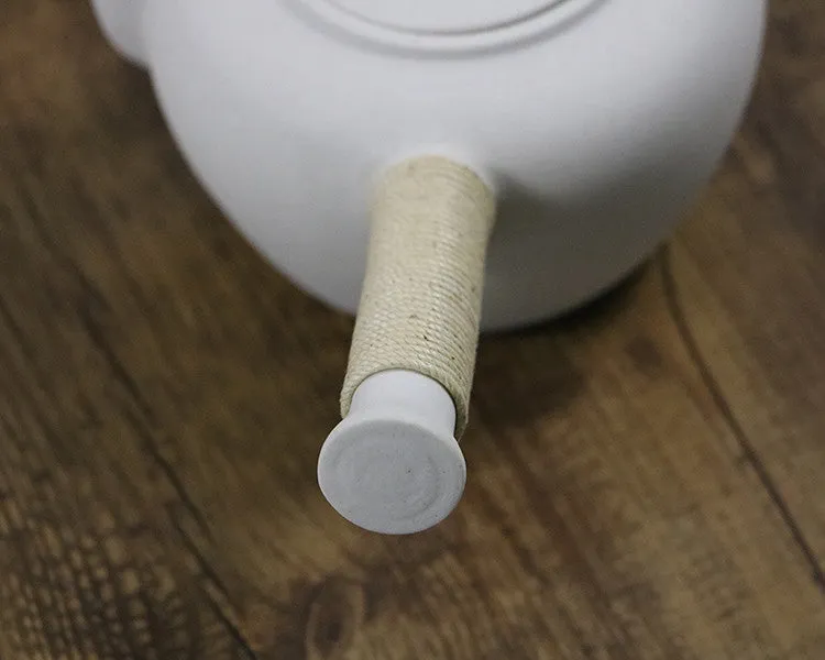 Chaozhou "Sha Tiao" Water Boiling Kettle in Natural Clay 650ml