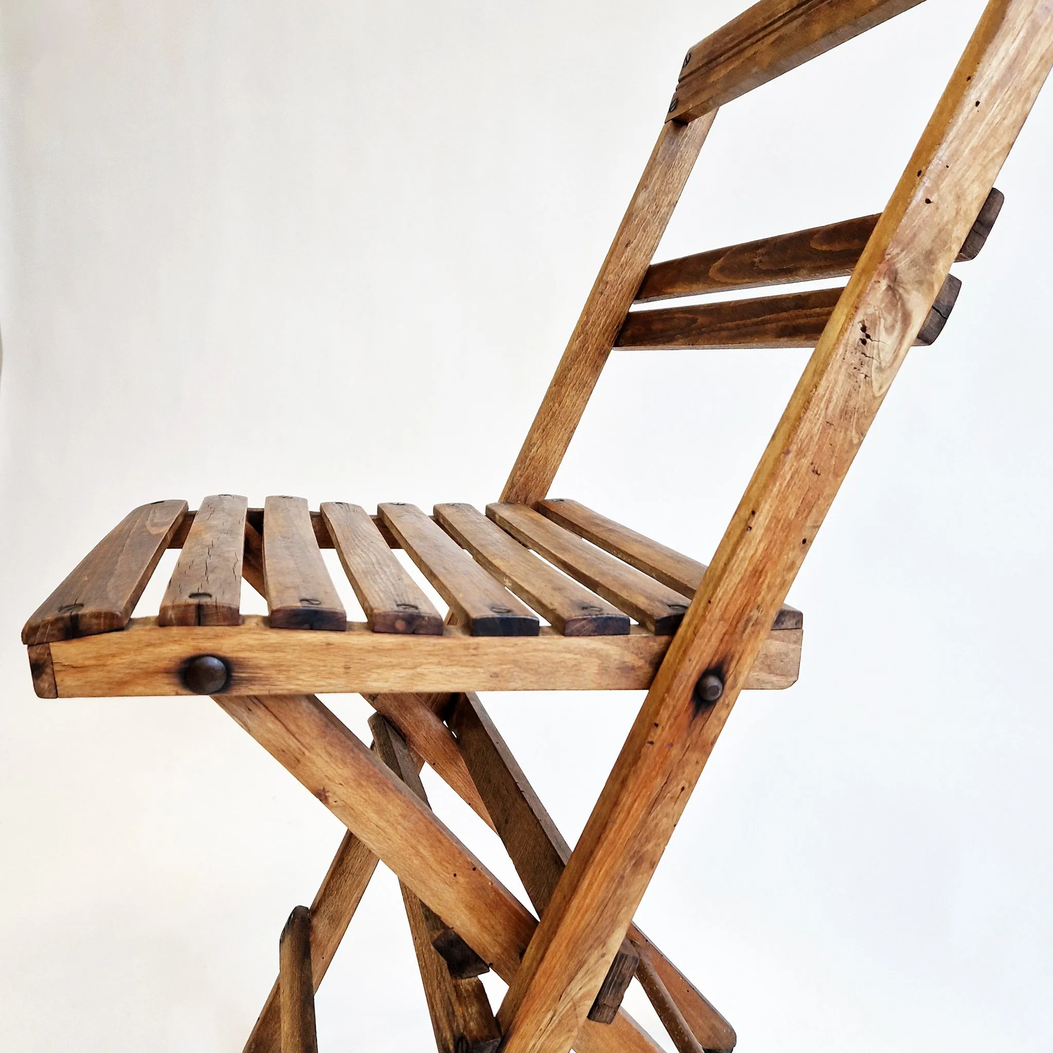 Mid-century Italian wooden folding chair