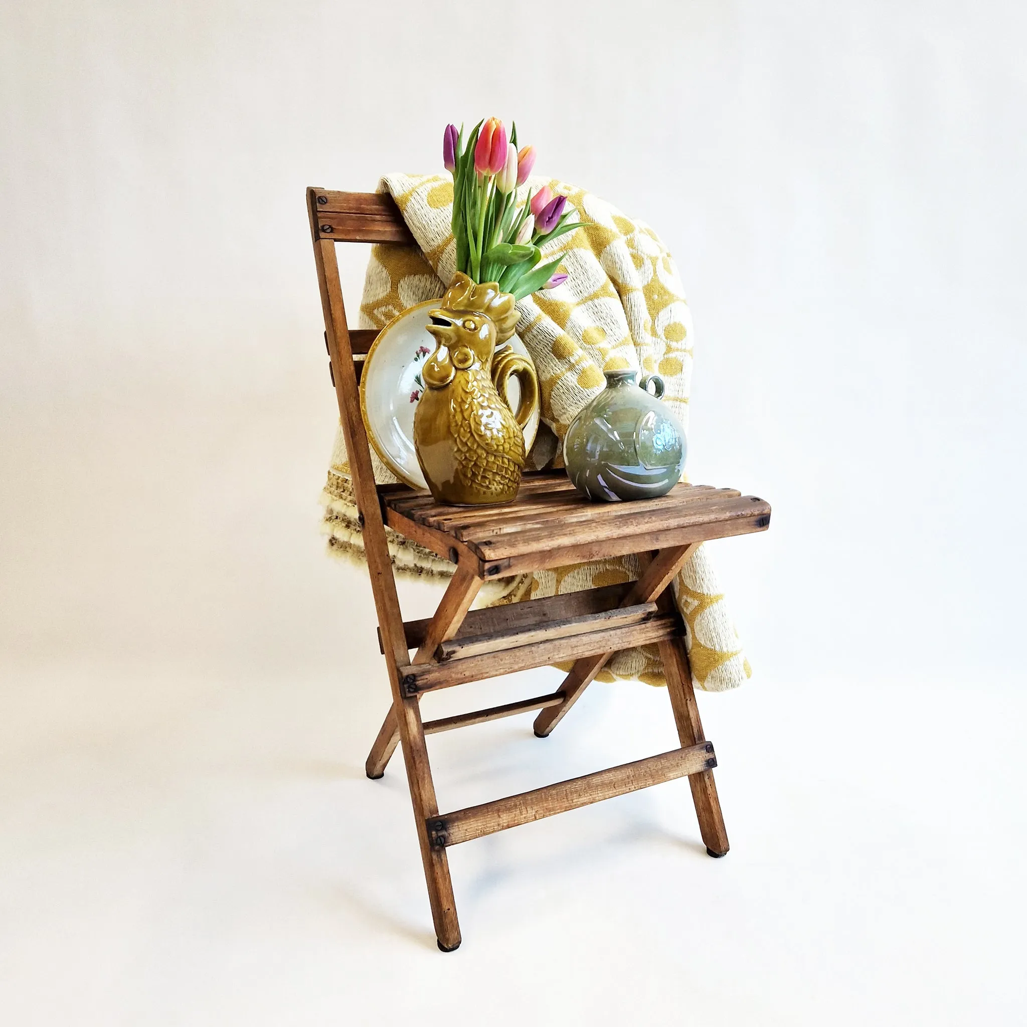 Mid-century Italian wooden folding chair