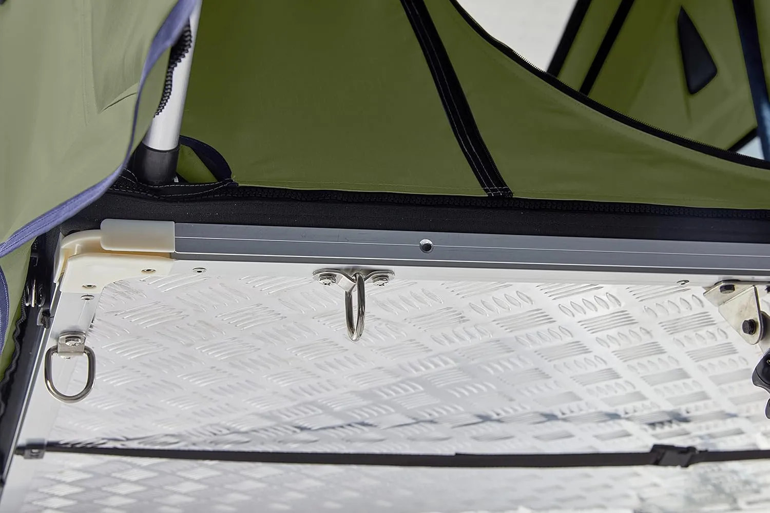 Thule Tepui Autana Rooftop Tent with Annex
